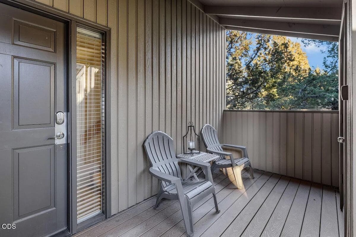 Photo of 6969 Robin Court 12 of 47