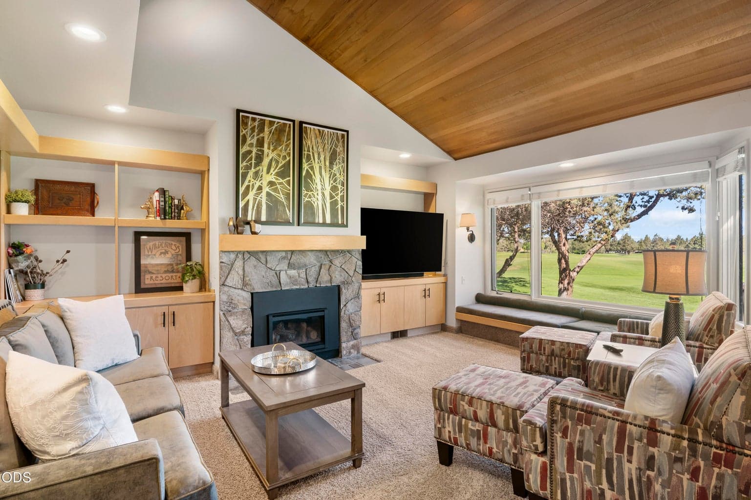 Photo of 6969 Robin Court 24 of 47