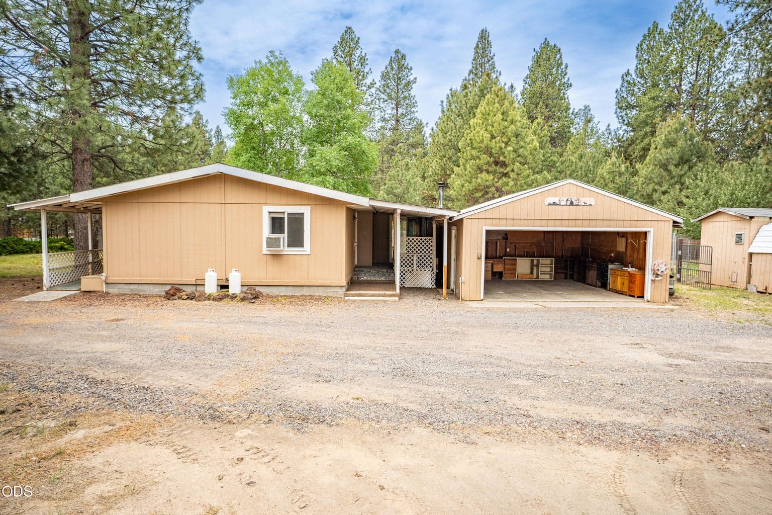 Photo of 60245 Lakeview Drive 41 of 45