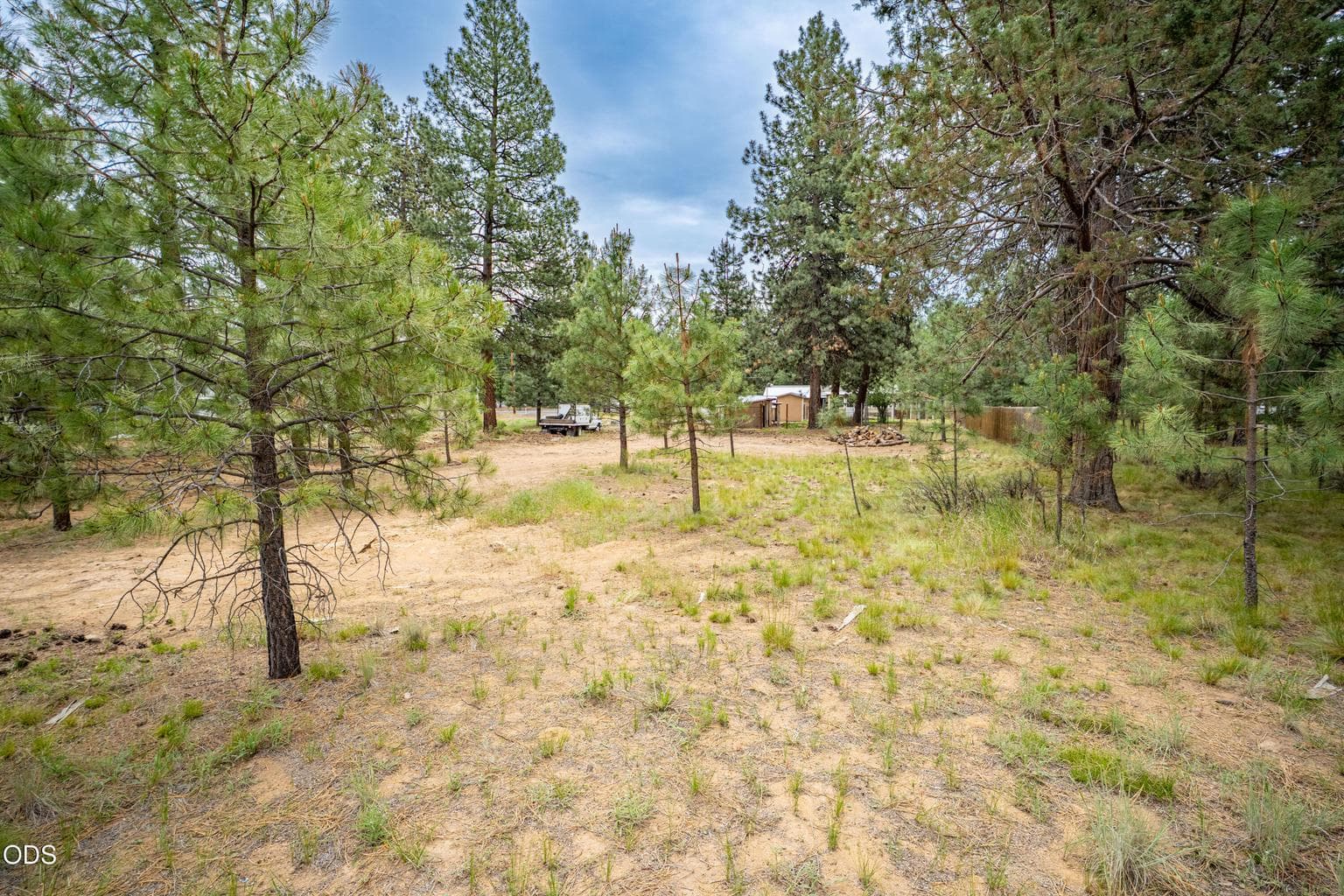 Photo of 60245 Lakeview Drive 37 of 45