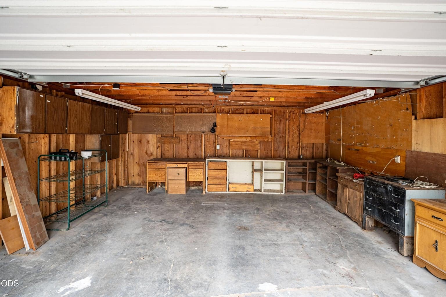 Photo of 60245 Lakeview Drive 29 of 45