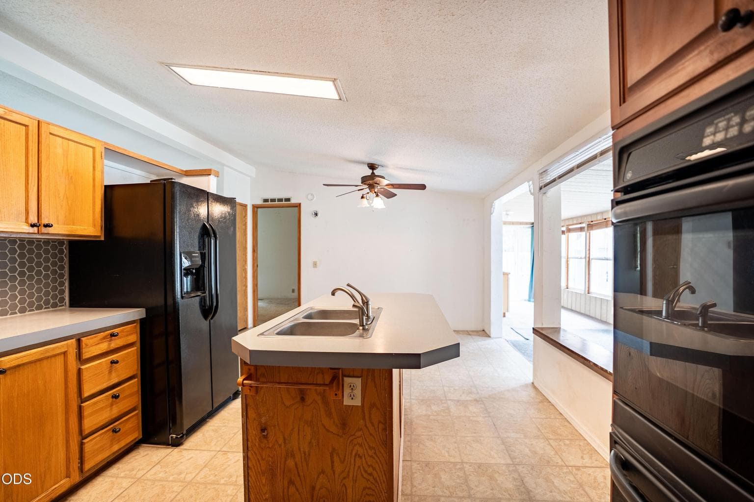 Photo of 60245 Lakeview Drive 13 of 45