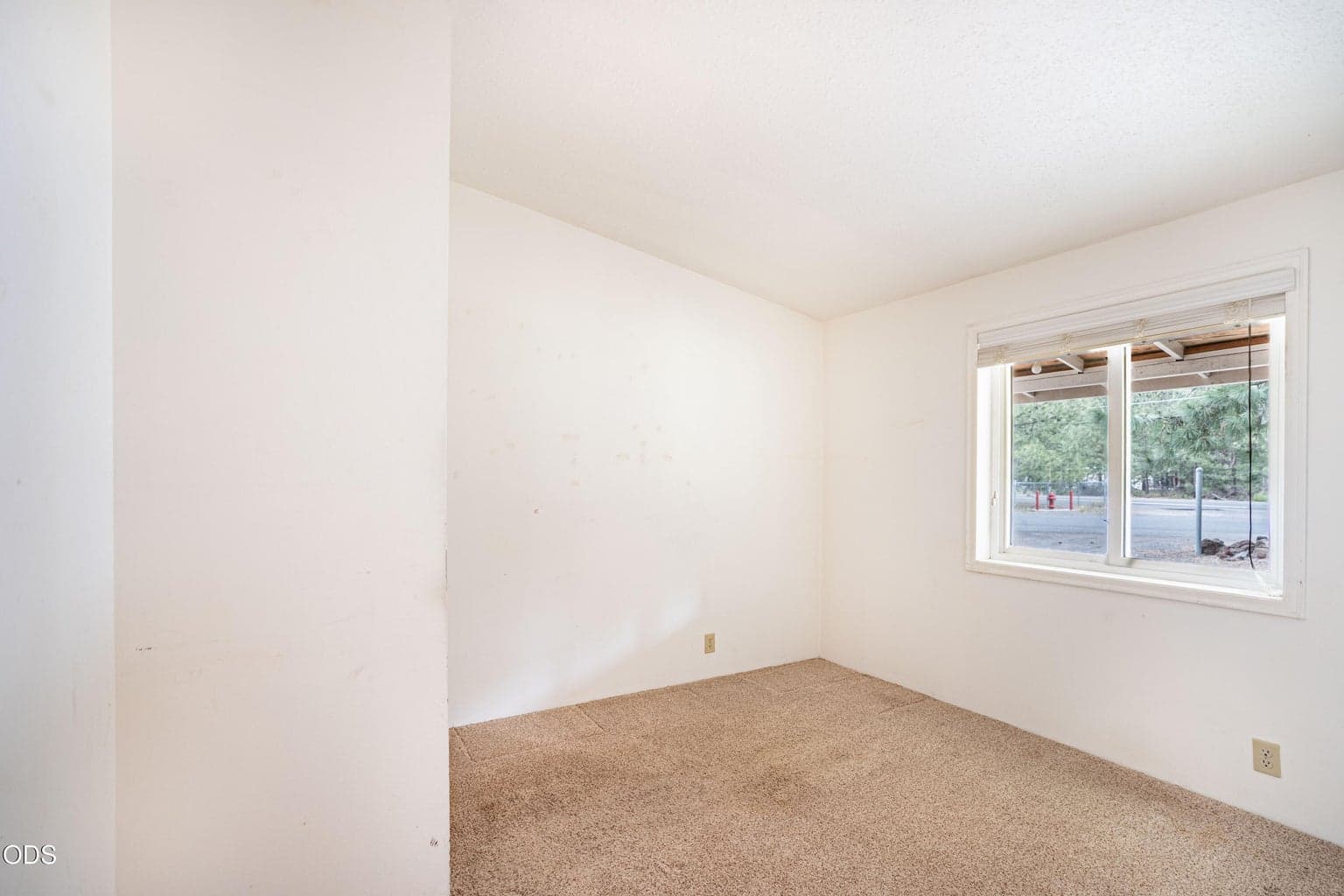 Photo of 60245 Lakeview Drive 24 of 45