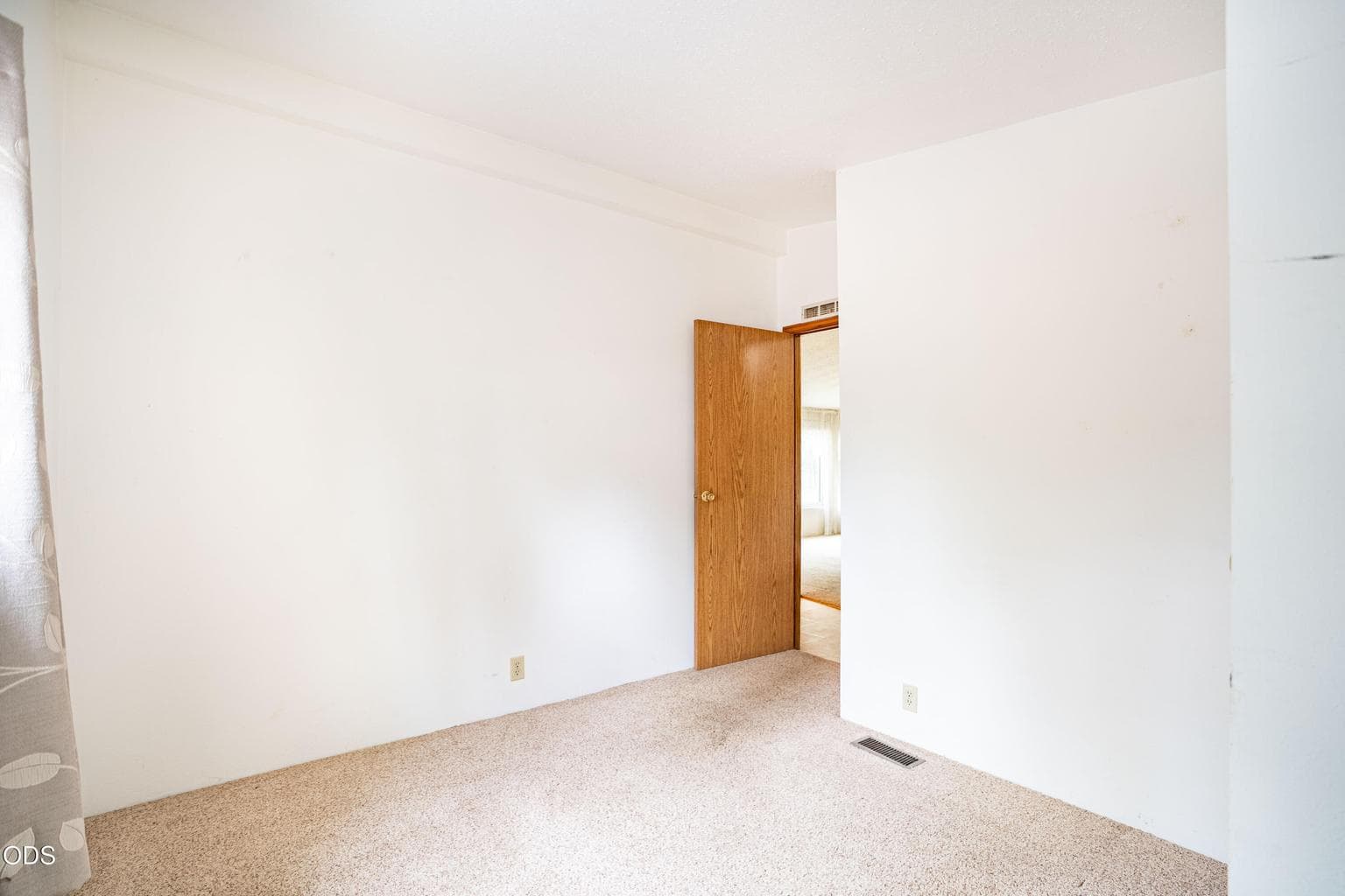 Photo of 60245 Lakeview Drive 27 of 45