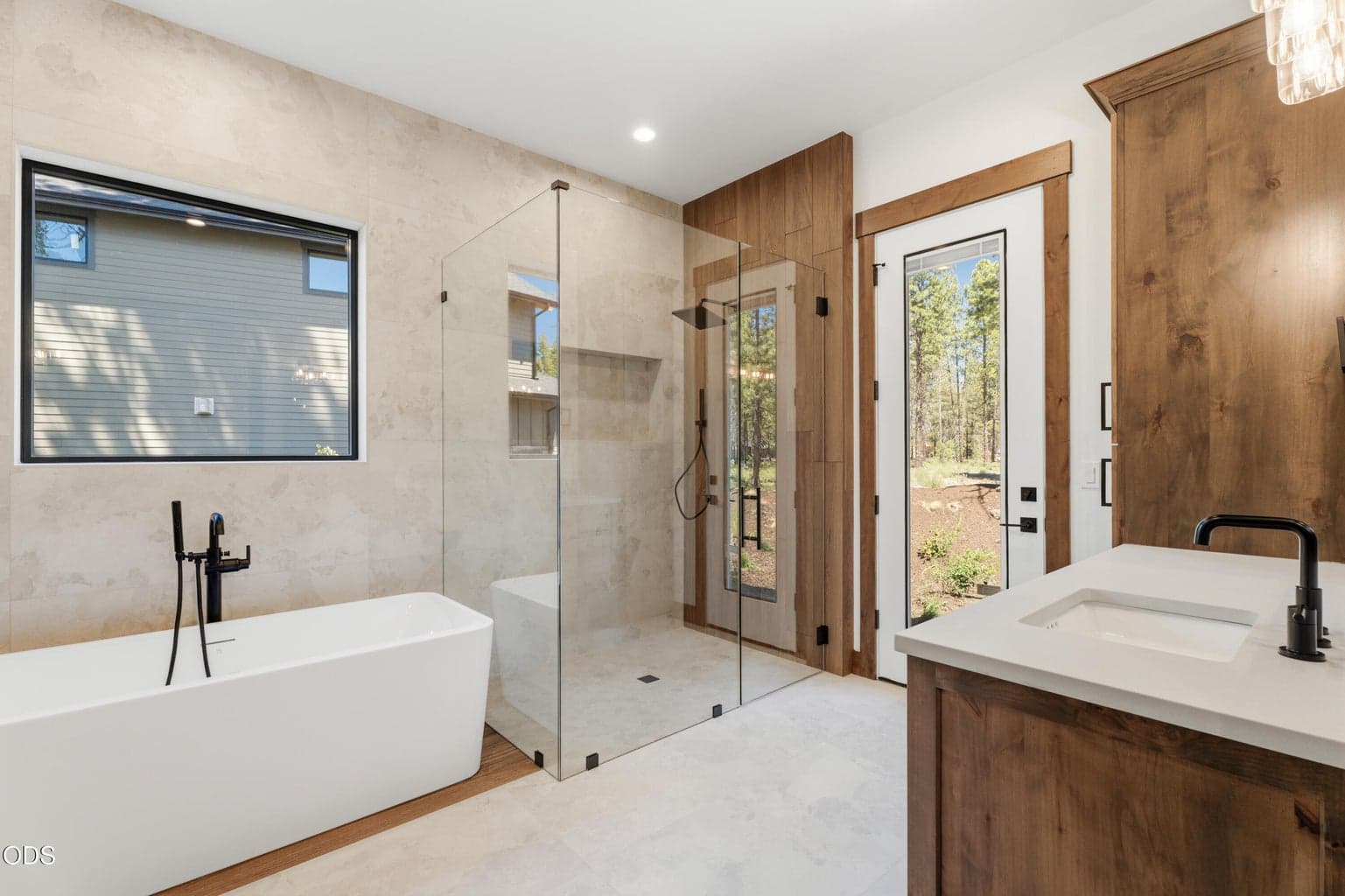 Photo of 17788 Preservation Loop 10 of 31