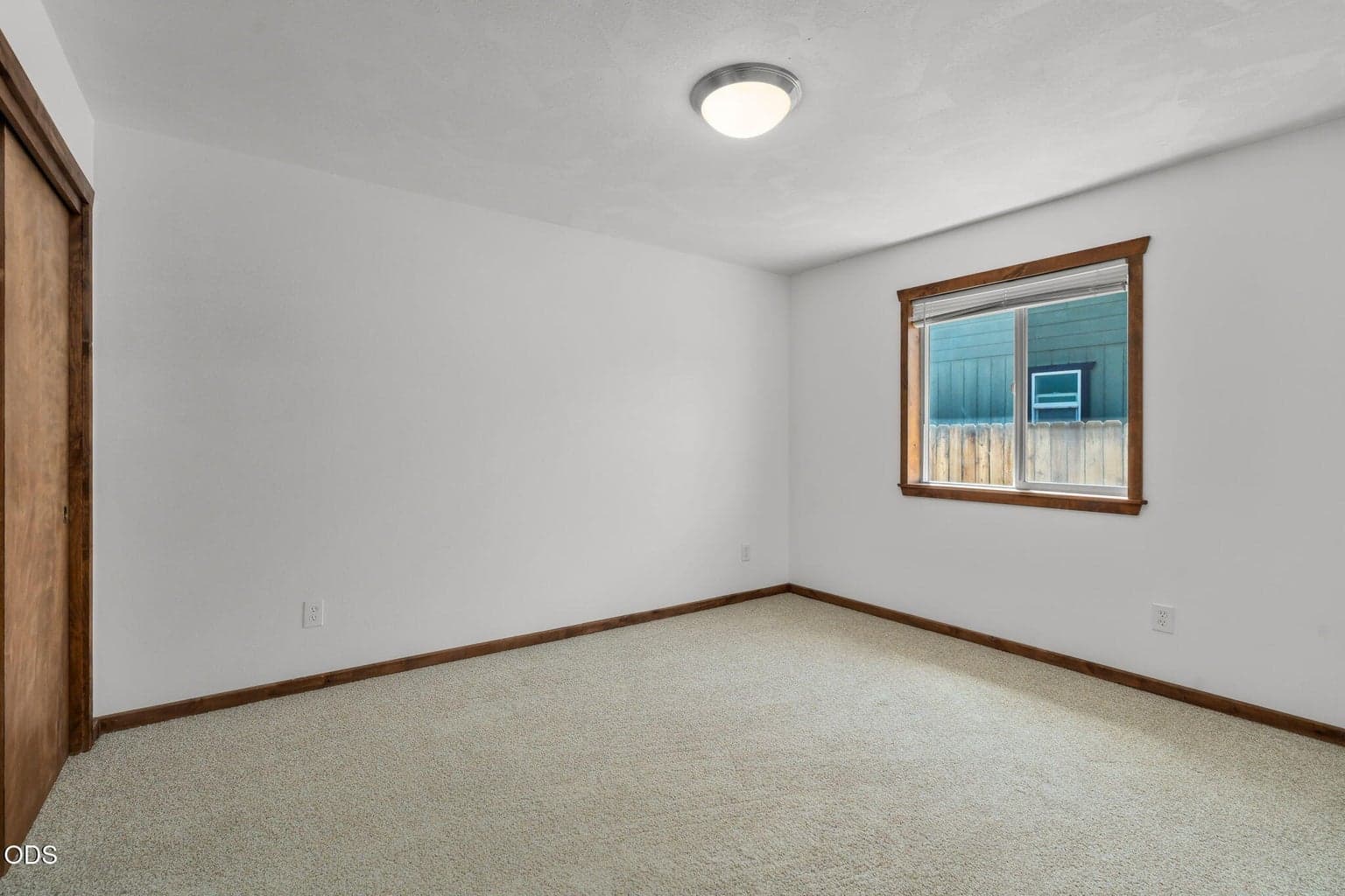 Photo of 1372 NW Teal Loop 20 of 32