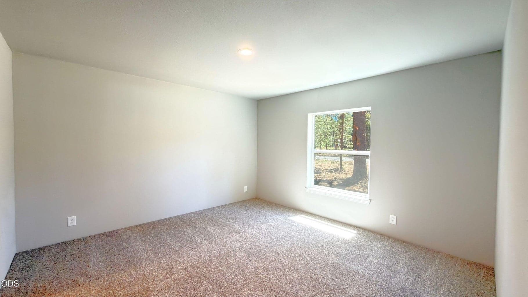 Photo of 16164 Leona Lane 11 of 35