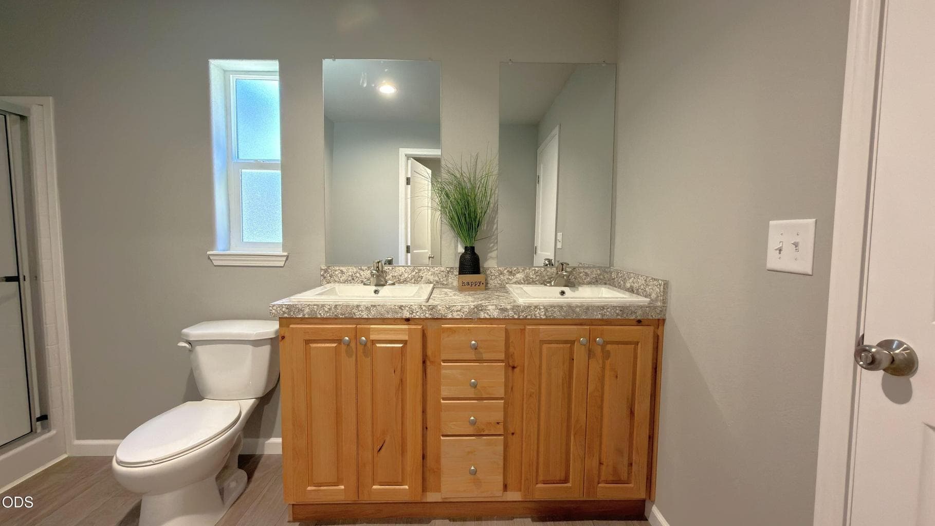 Photo of 16164 Leona Lane 14 of 35