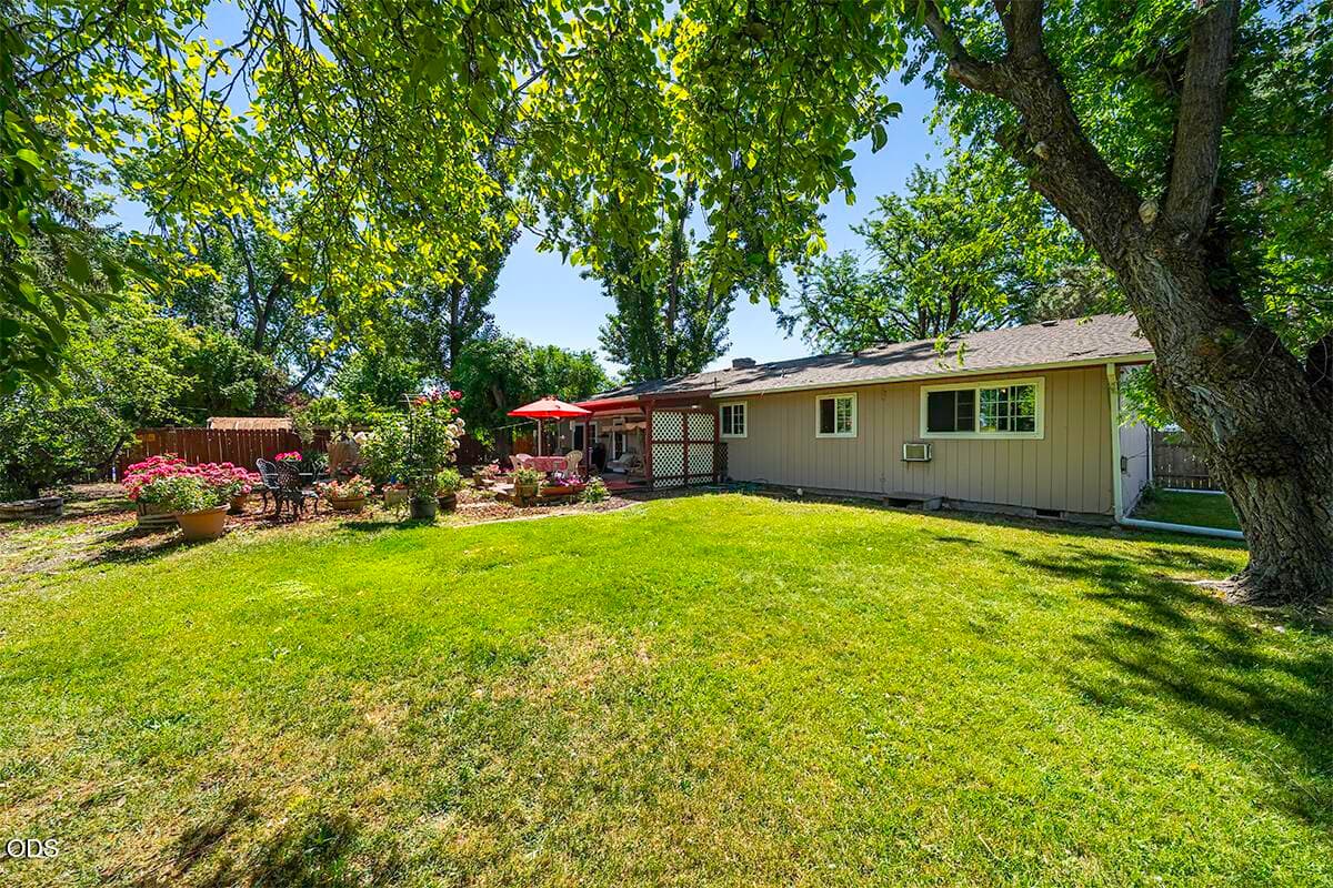 Photo of 2705 Randall 2 of 24