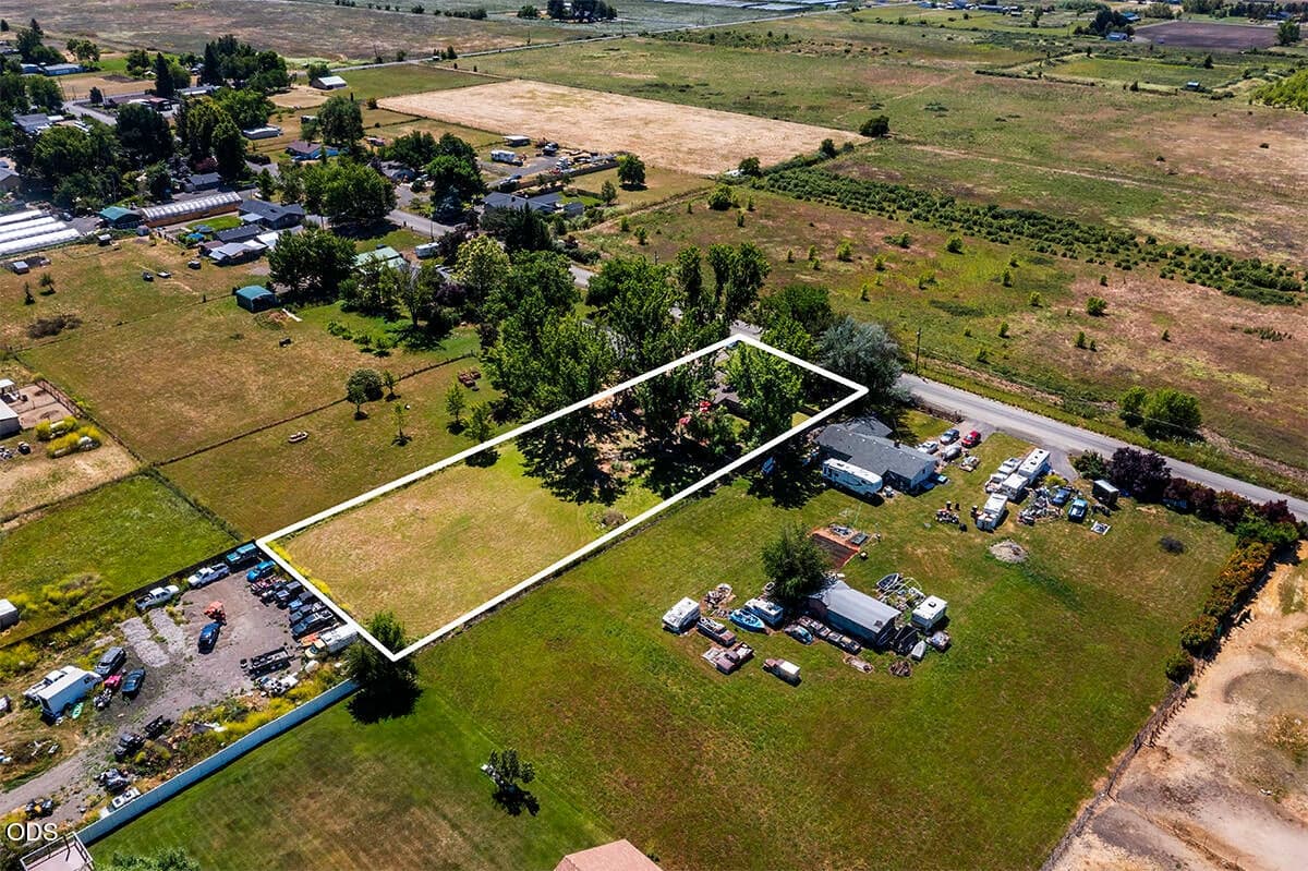 Photo of 2705 Randall 3 of 24