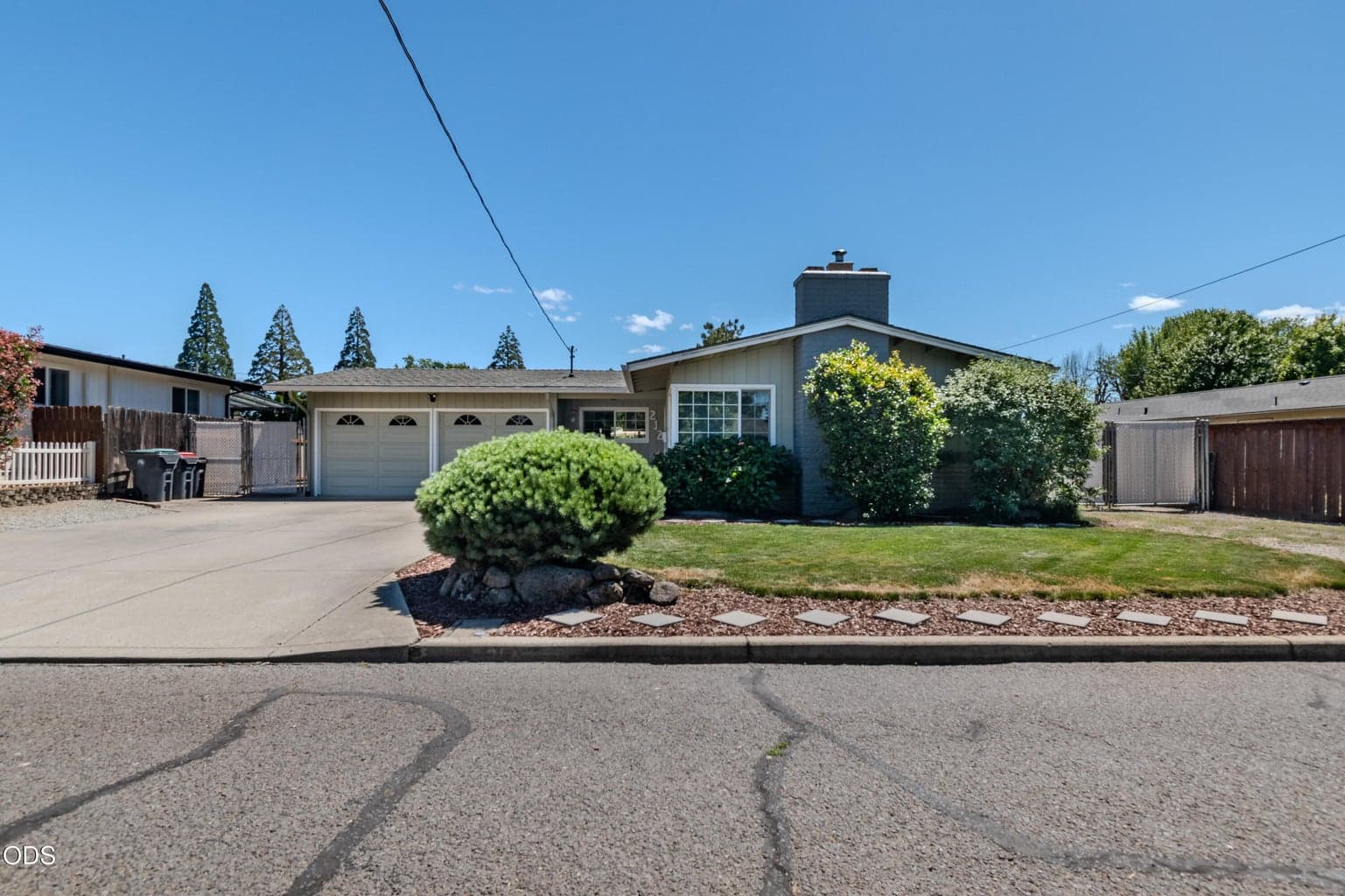Photo of 212 Windsor 1 of 29