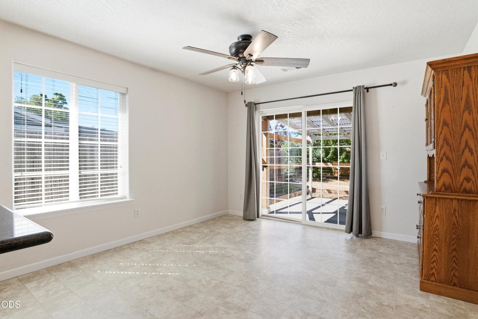 Photo of 1005 10th 4 of 20