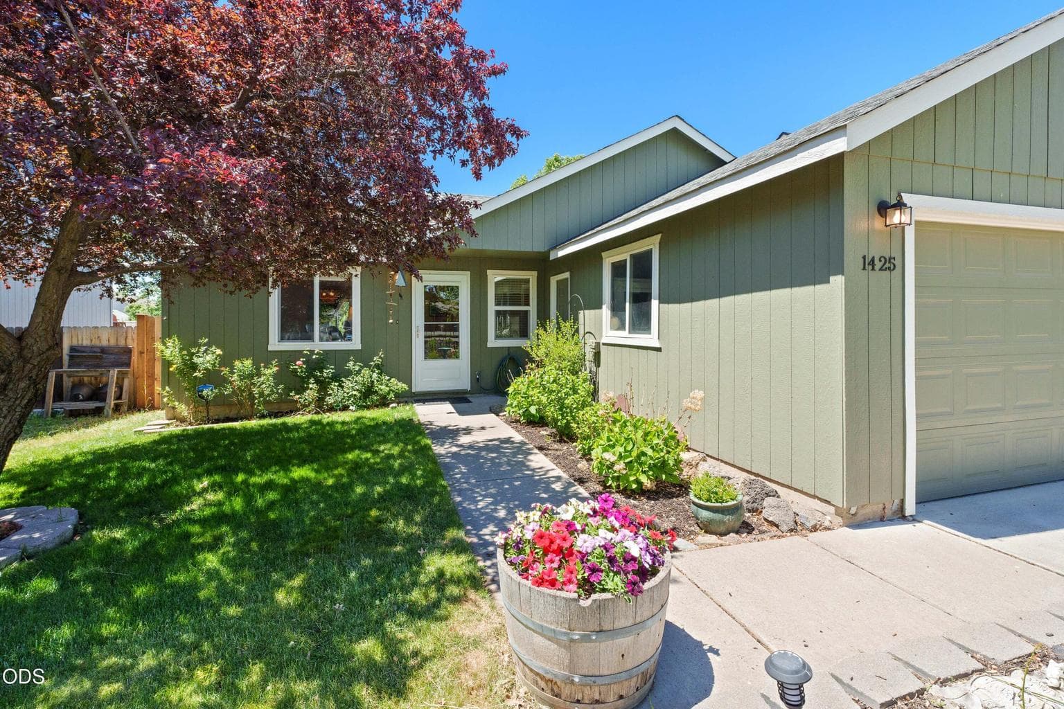 Photo of 1425 SW 31st Street 21 of 29