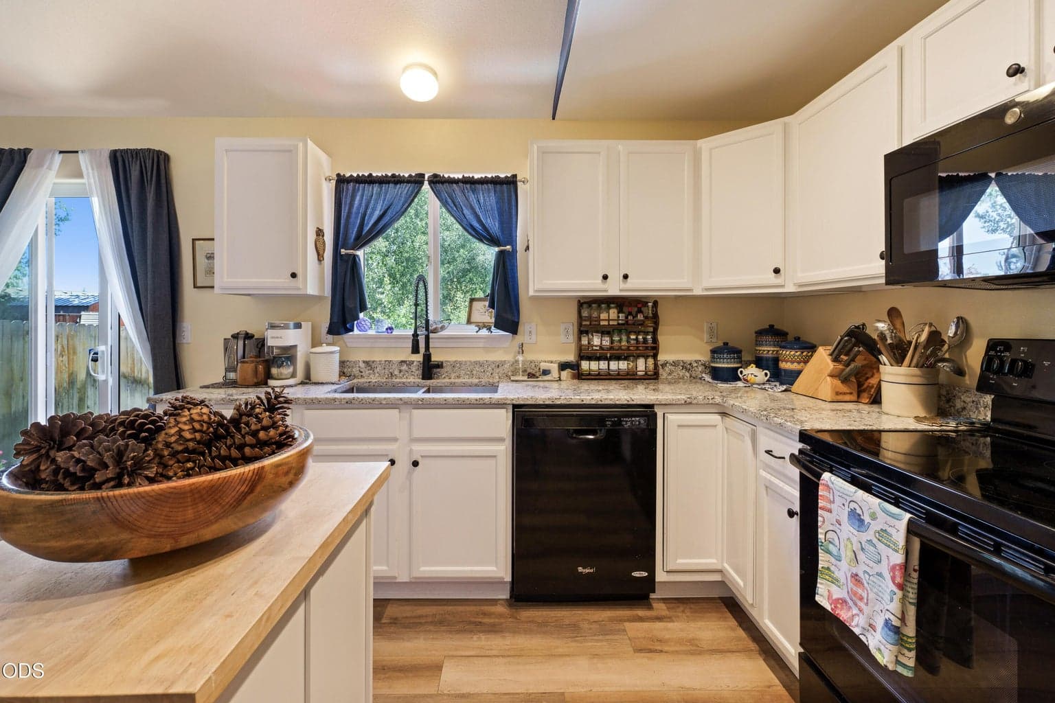Photo of 1425 SW 31st Street 13 of 29