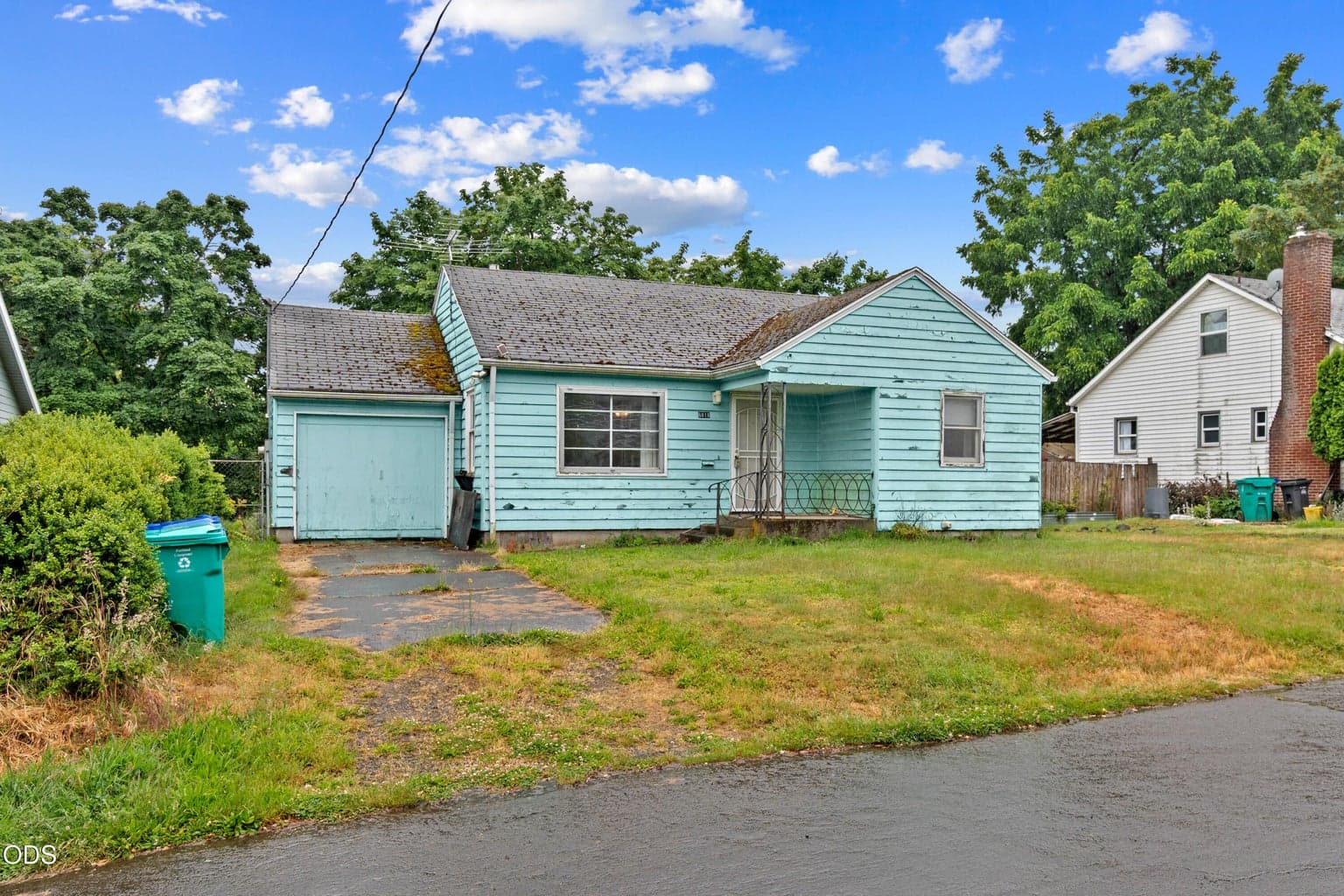 Photo of 6818 67th 2 of 35