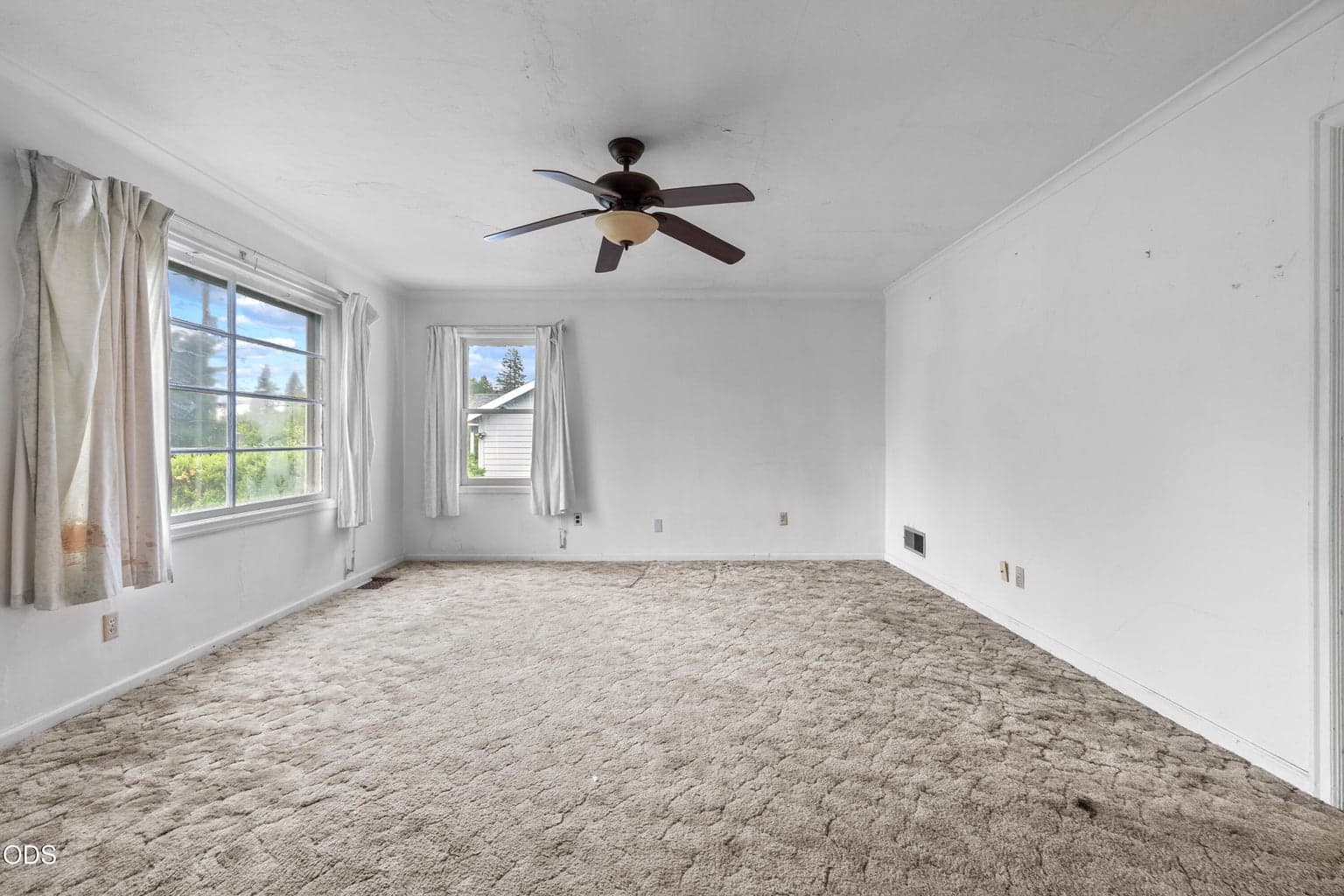 Photo of 6818 67th 5 of 35