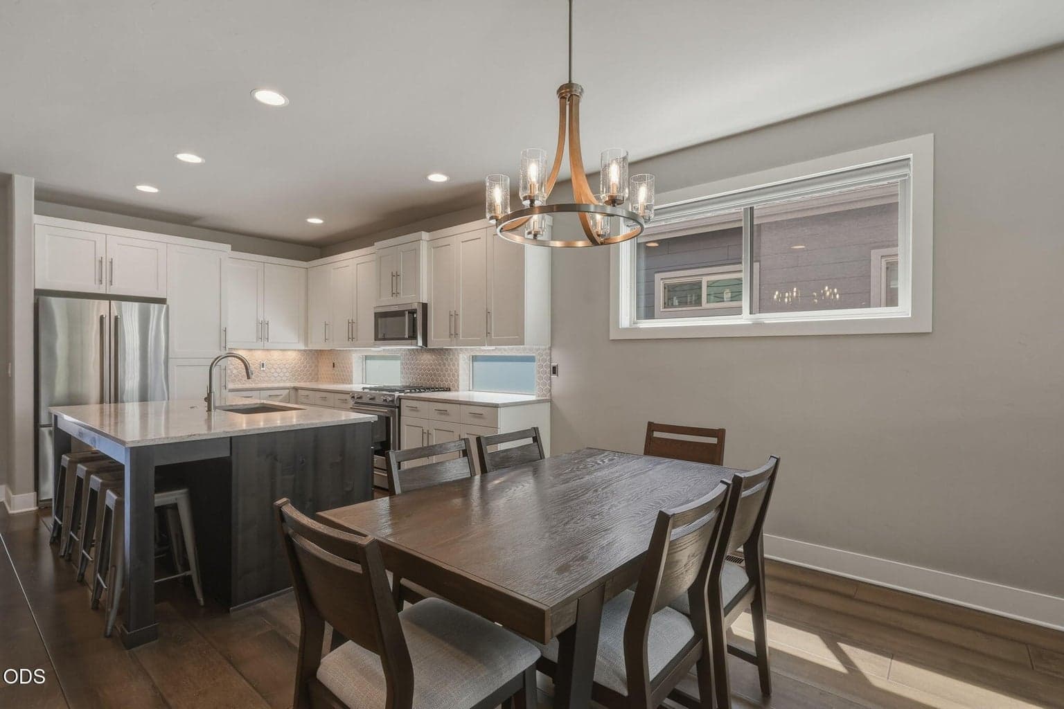 Photo of 2627 NW Rippling River Court 22 of 48