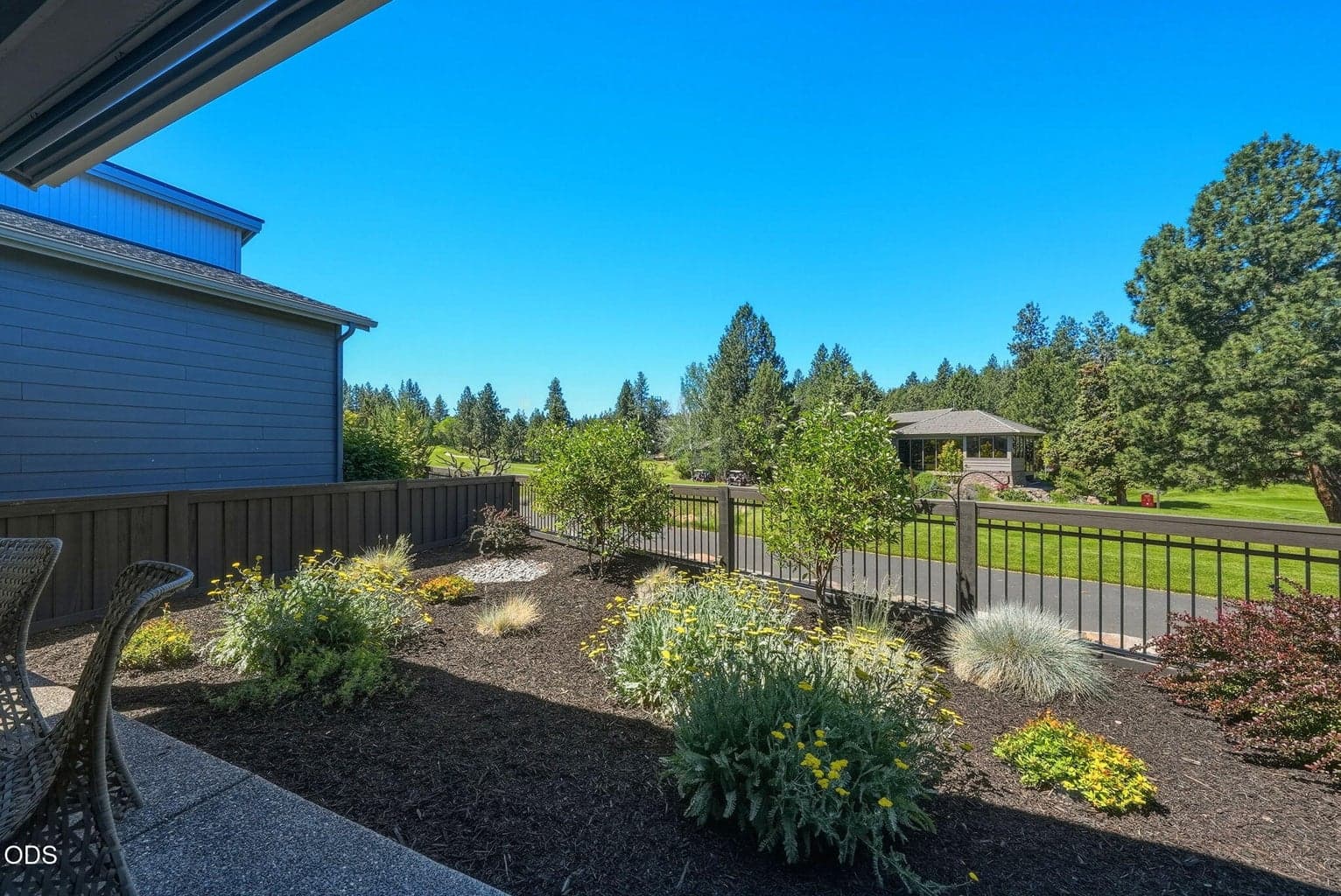 Photo of 2627 NW Rippling River Court 28 of 48