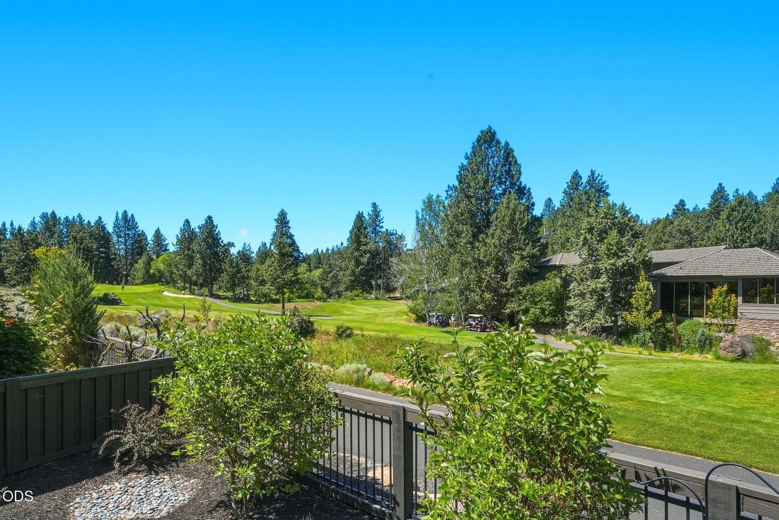 Photo of 2627 NW Rippling River Court 29 of 48