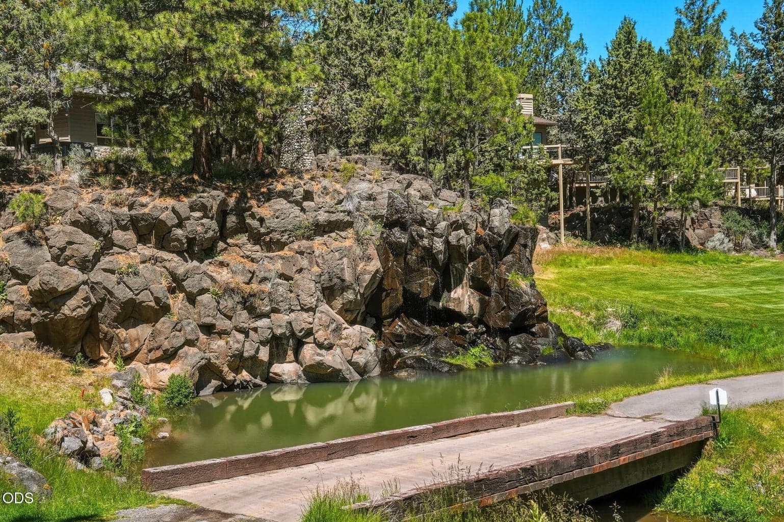 Photo of 2627 NW Rippling River Court 46 of 48