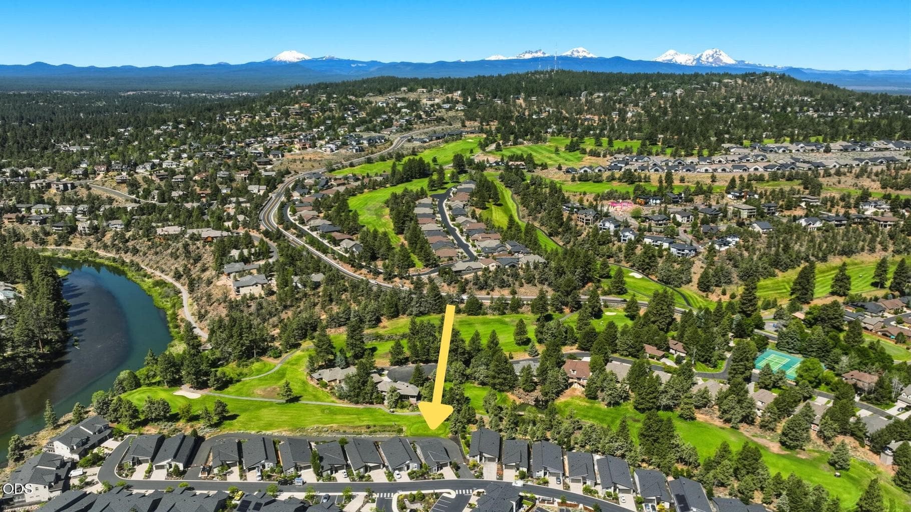 Photo of 2627 NW Rippling River Court 9 of 48