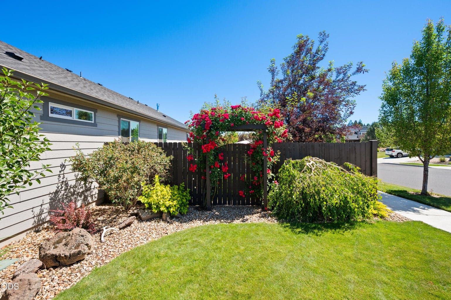 Photo of 2462 43rd 3 of 55