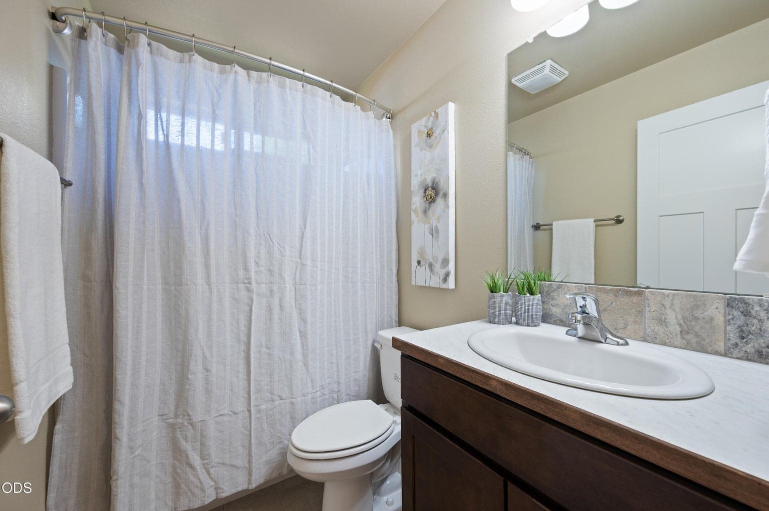 Photo of 21301 Oconnor Way 7 of 36