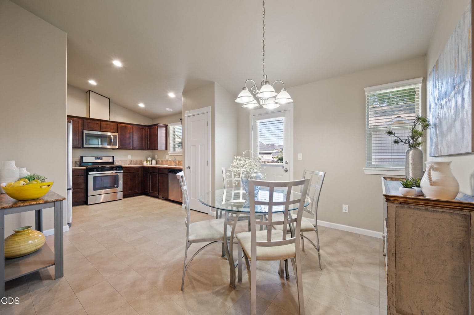 Photo of 21301 Oconnor Way 9 of 36