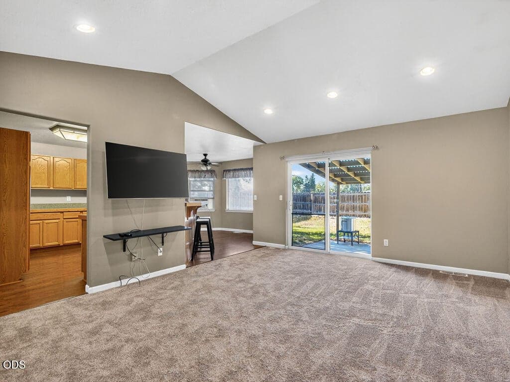 Photo of 5025 Villa 4 of 21