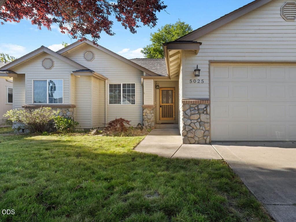 Photo of 5025 Villa 2 of 21