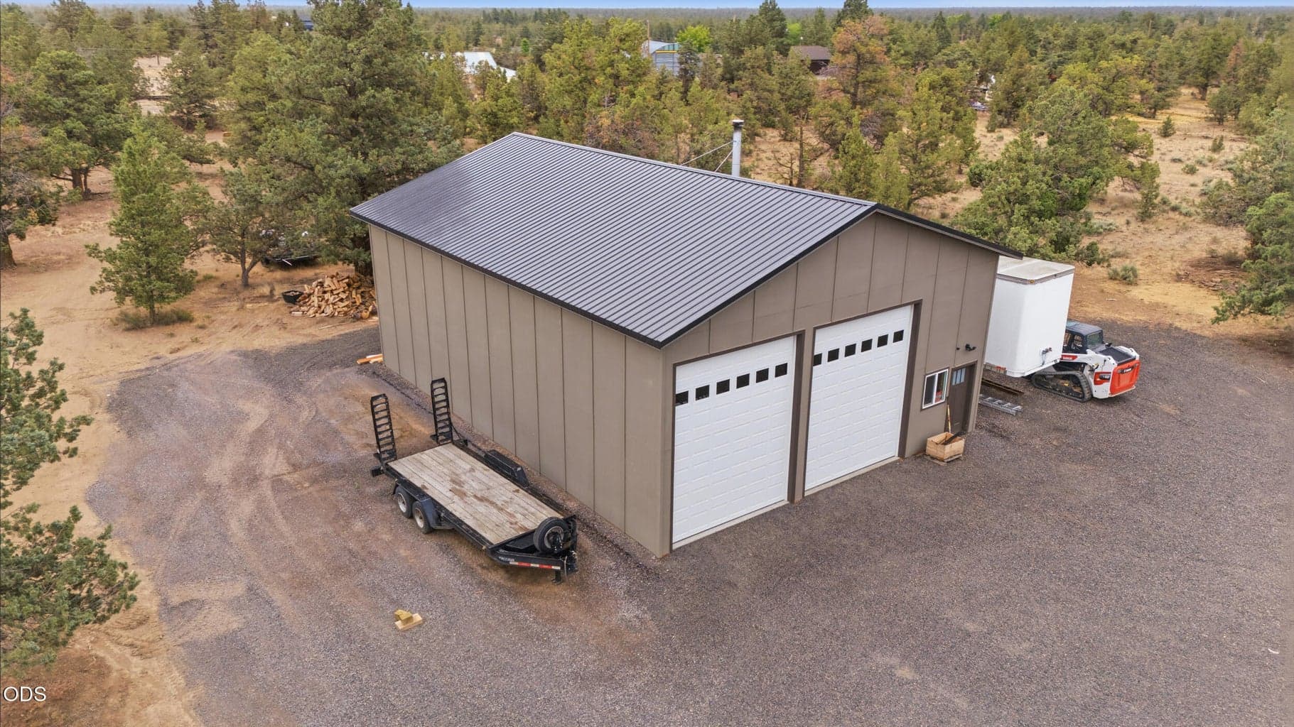 Photo of 4444 NE 40th Street 24 of 33