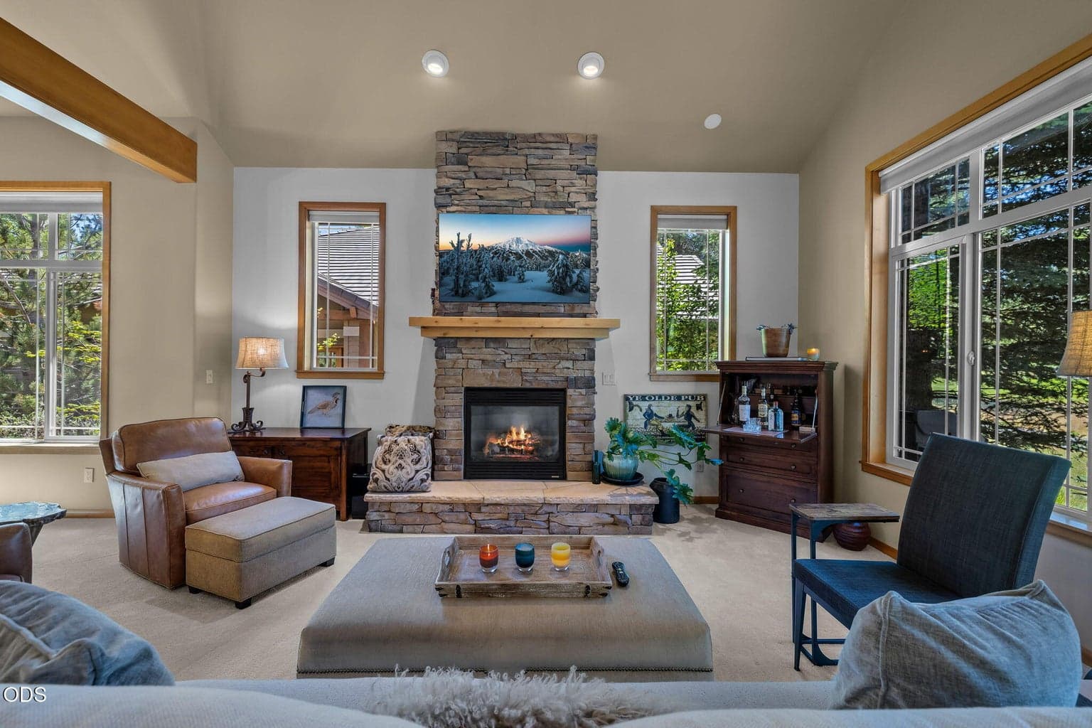 Photo of 343 Mount Washington Drive 6 of 46