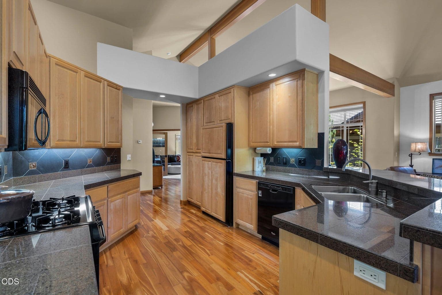 Photo of 343 Mount Washington Drive 11 of 46