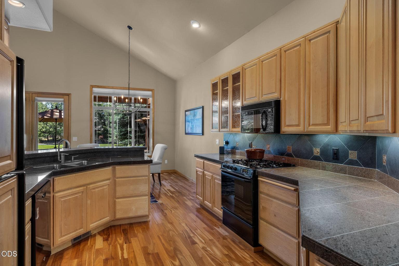 Photo of 343 Mount Washington Drive 12 of 46