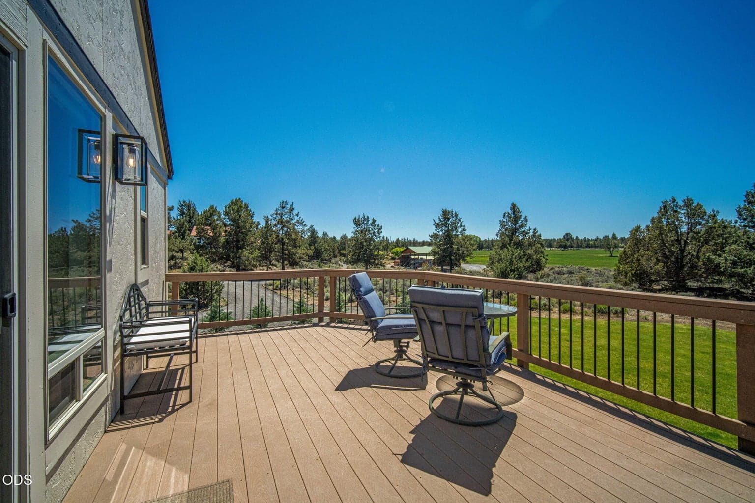 Upper Deck 2