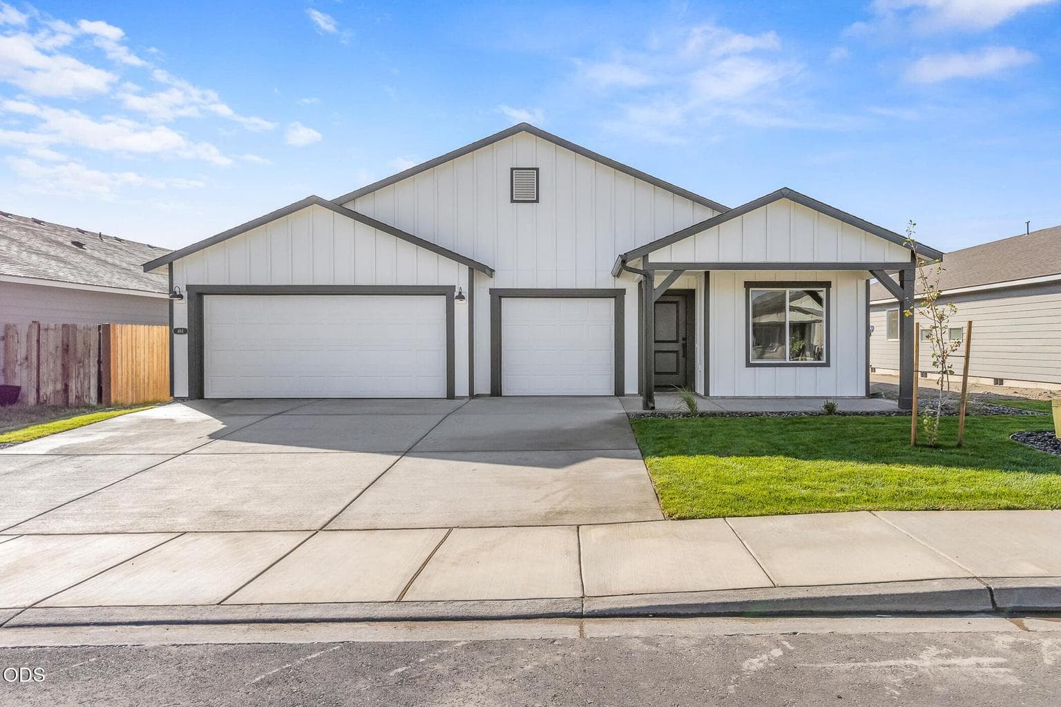 1188 Fairway