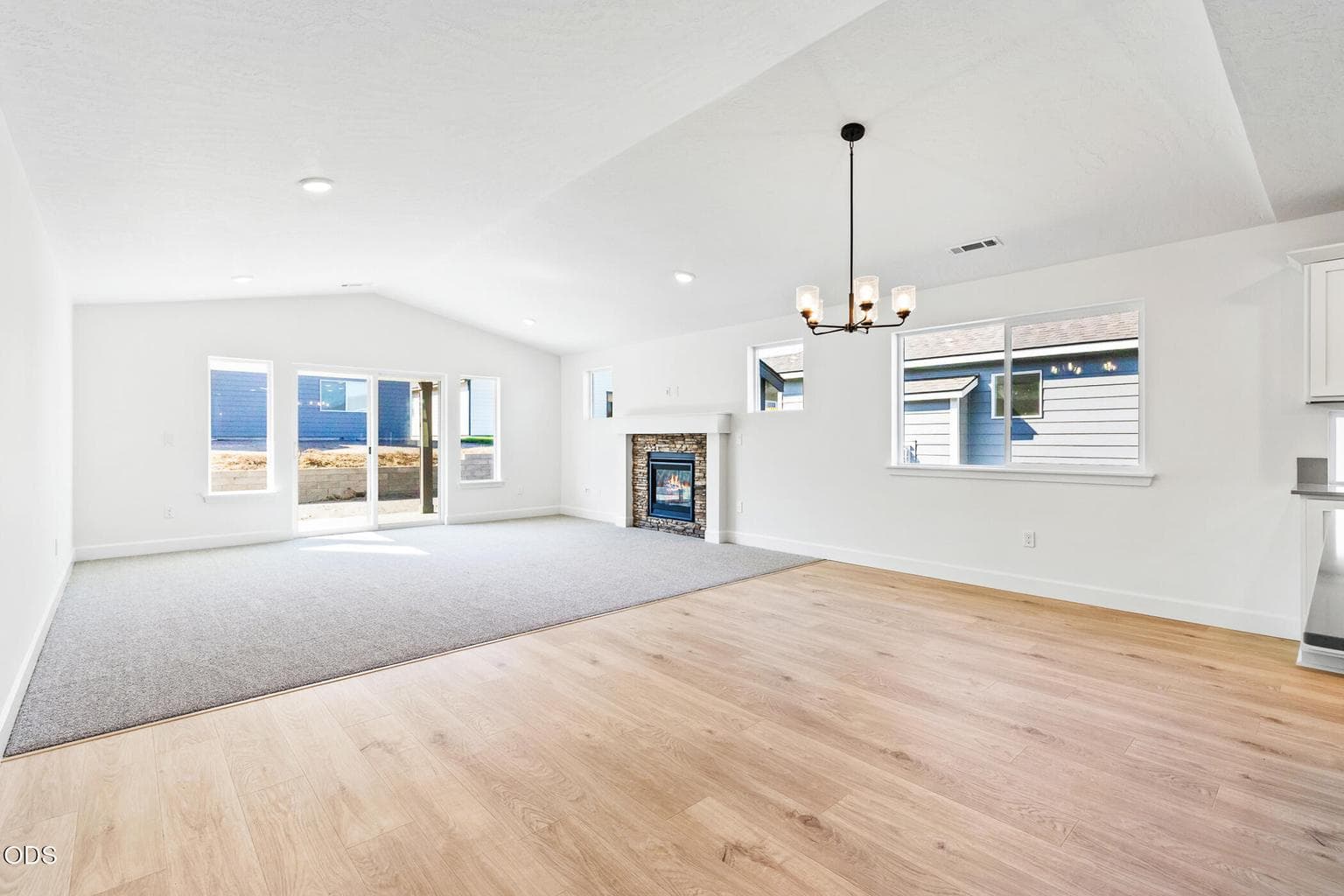 Photo of 1188 NW Fairway Road 20 of 24