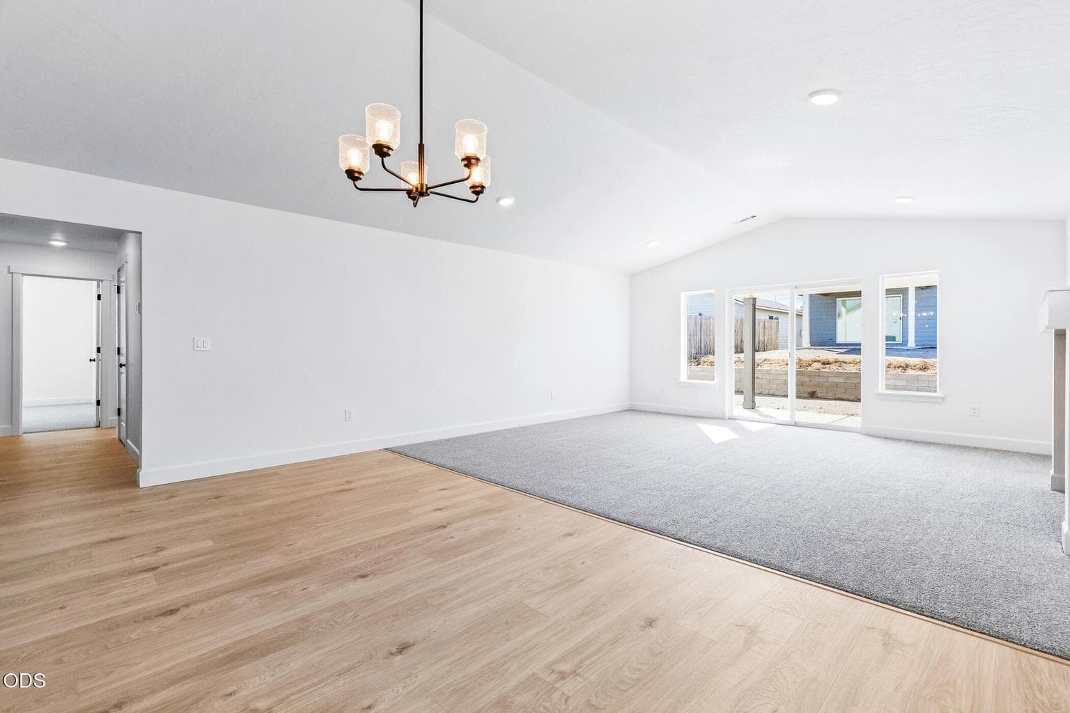 Photo of 1188 NW Fairway Road 23 of 24