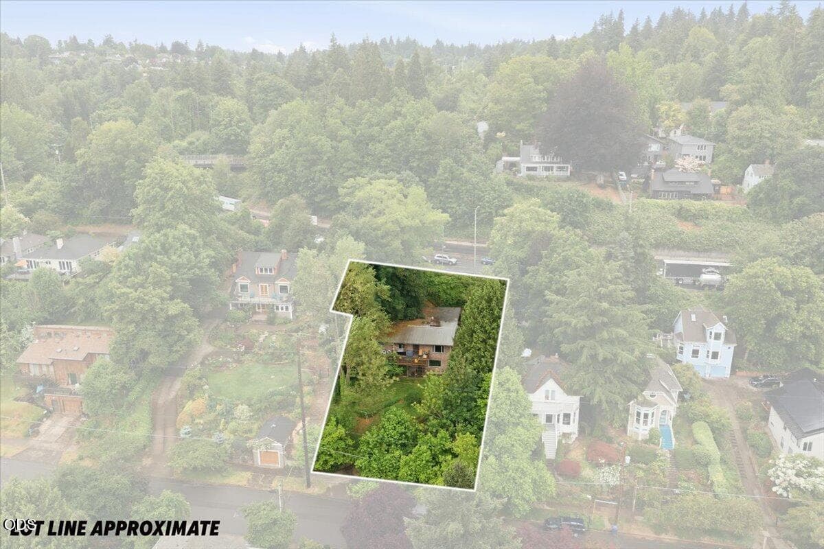 Photo of 7339 Corbett 5 of 34