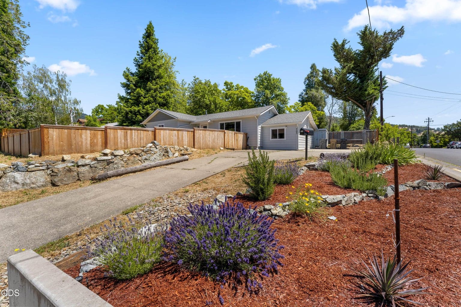 Photo of 703 10th 5 of 29