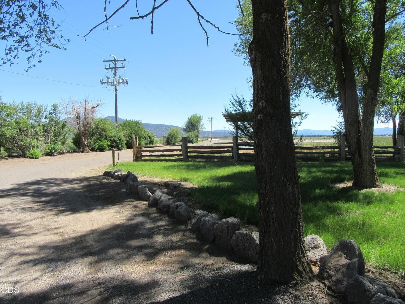 Photo of 2917 Shady Dell 5 of 77