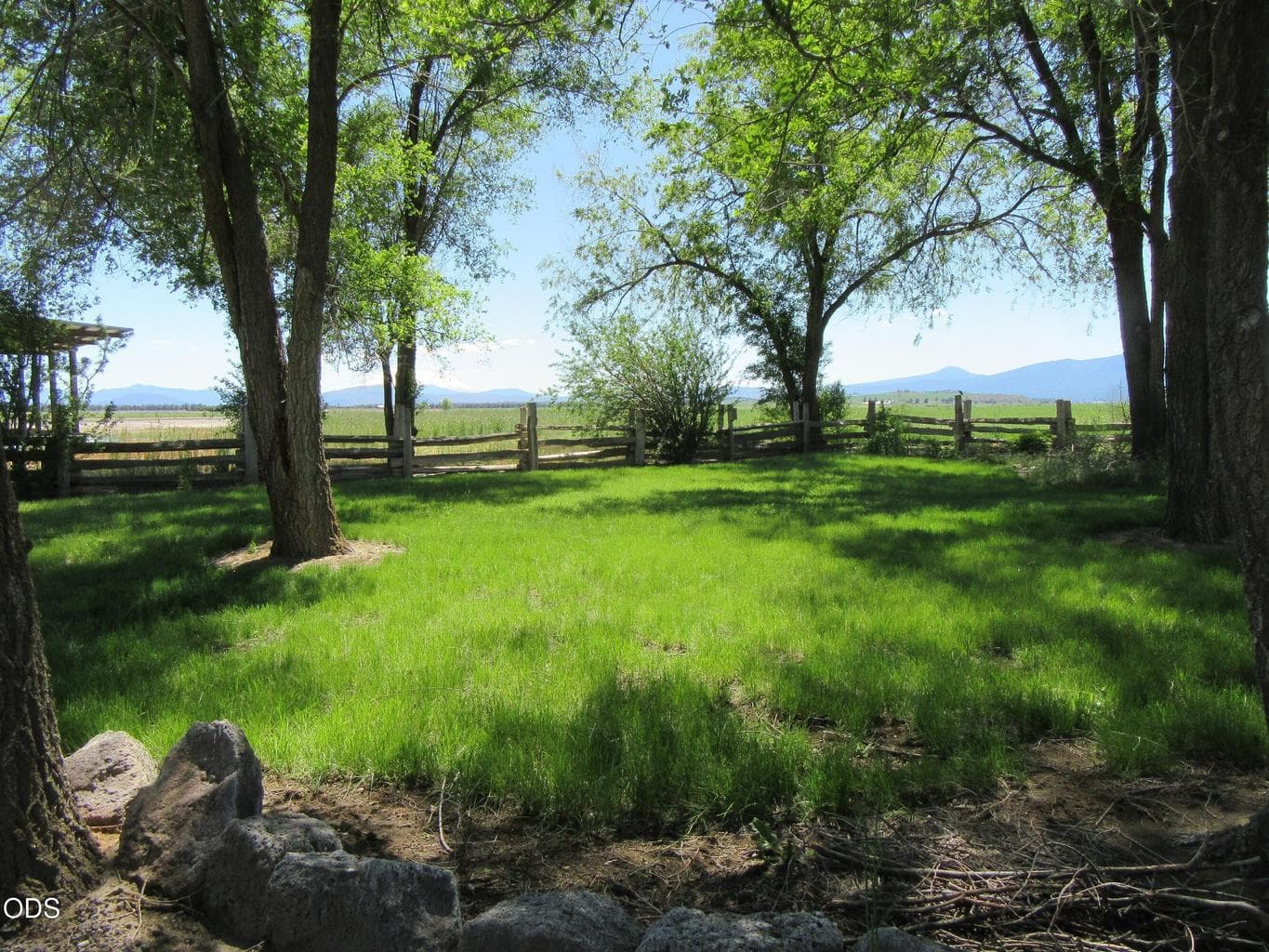 Photo of 2917 Shady Dell 4 of 9