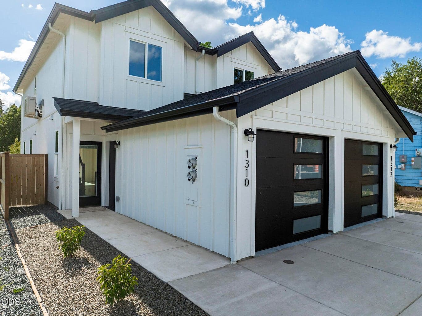 Photo of 1310 Conklin 1 of 24