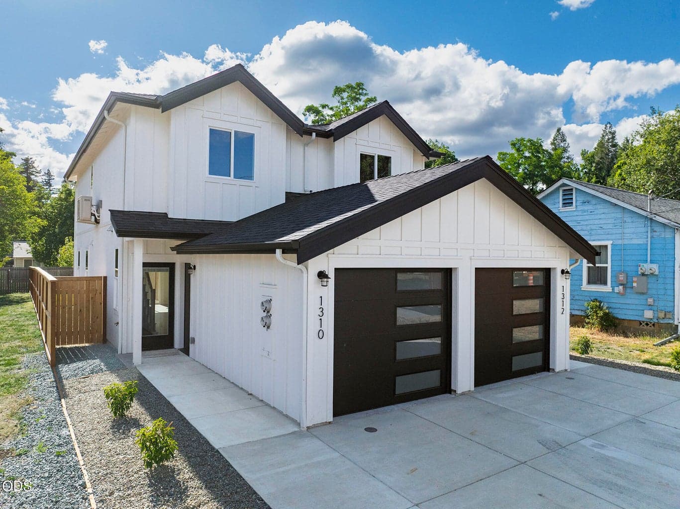 Photo of 1310 Conklin 2 of 24