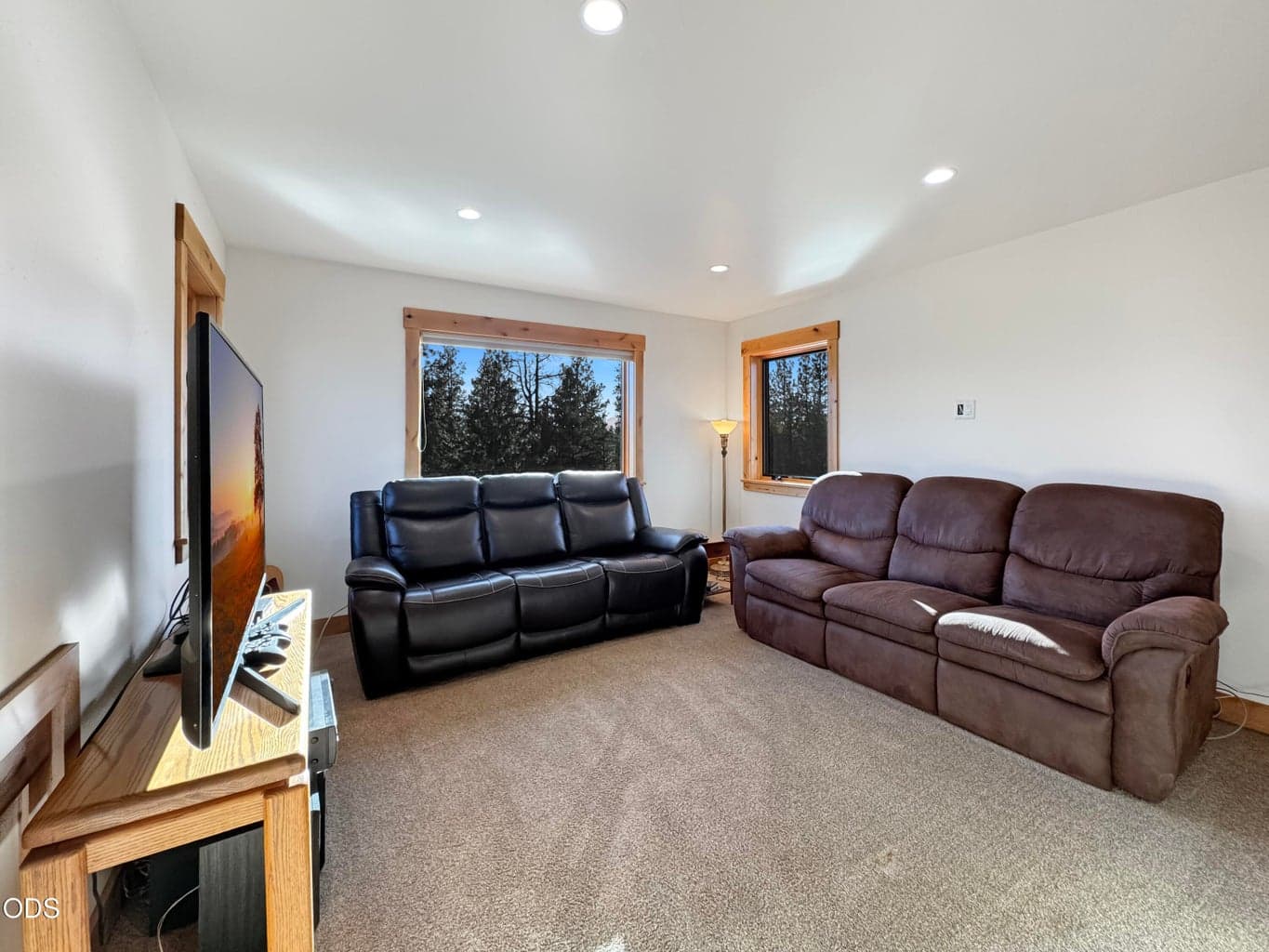 Photo of 16670 Jordan Road 16 of 27