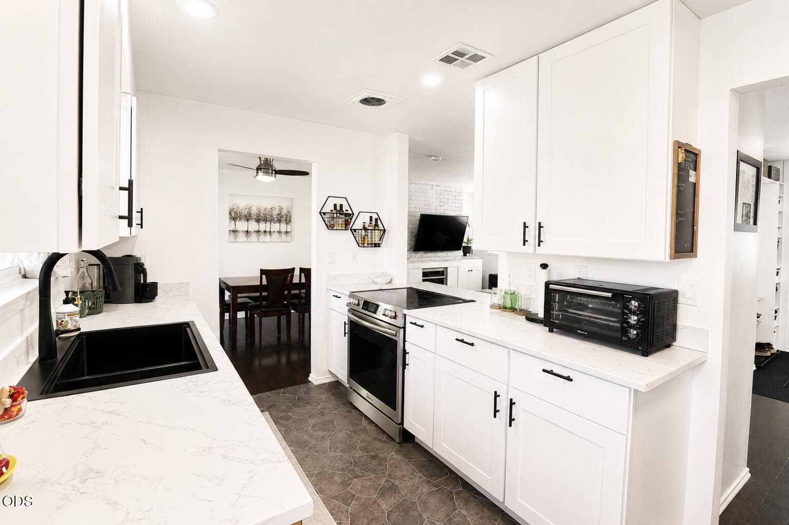 Photo of 10629 Kincheloe 3 of 19