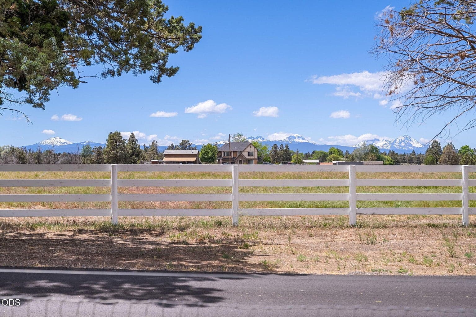 Photo of 22333 Nelson Road 19 of 97