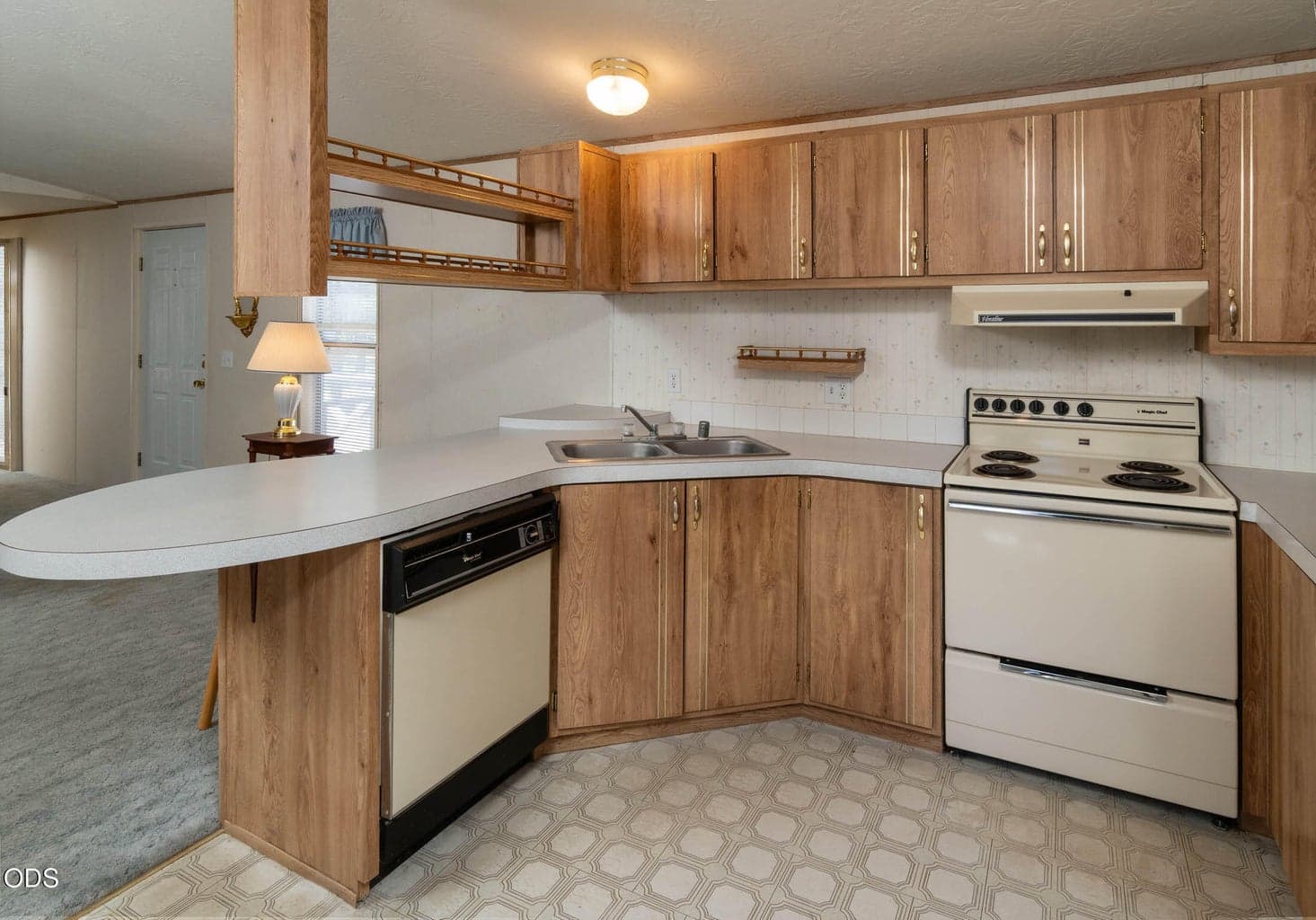 Photo of 11614 Alderwood Drive 9 of 35