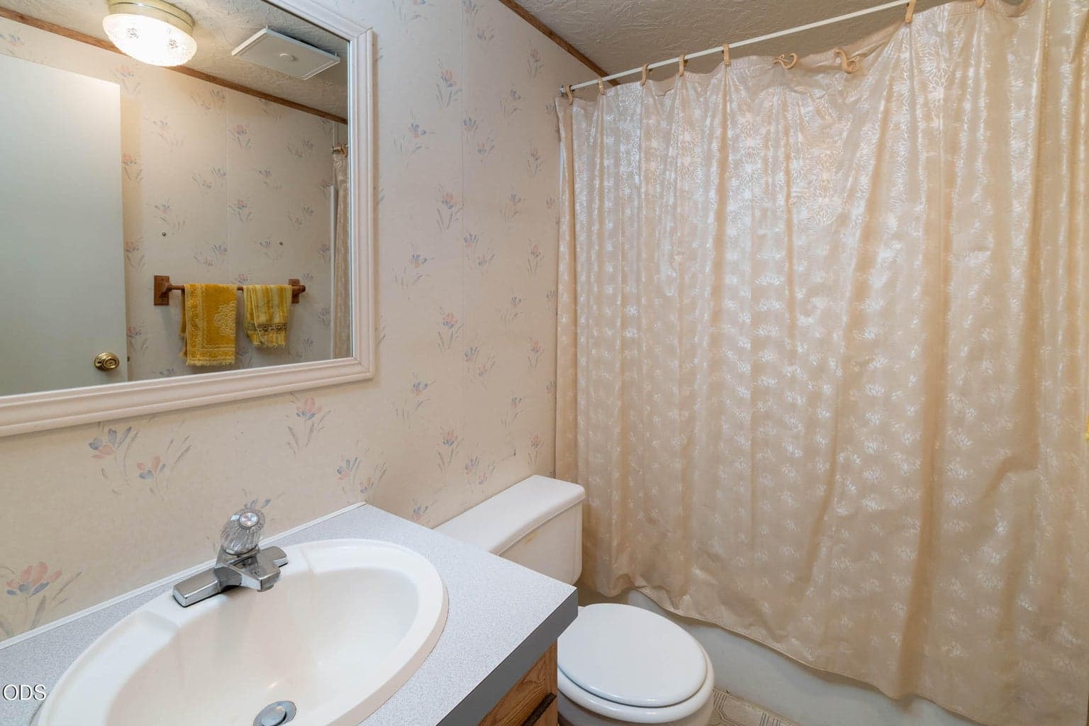 Photo of 11614 Alderwood Drive 13 of 35