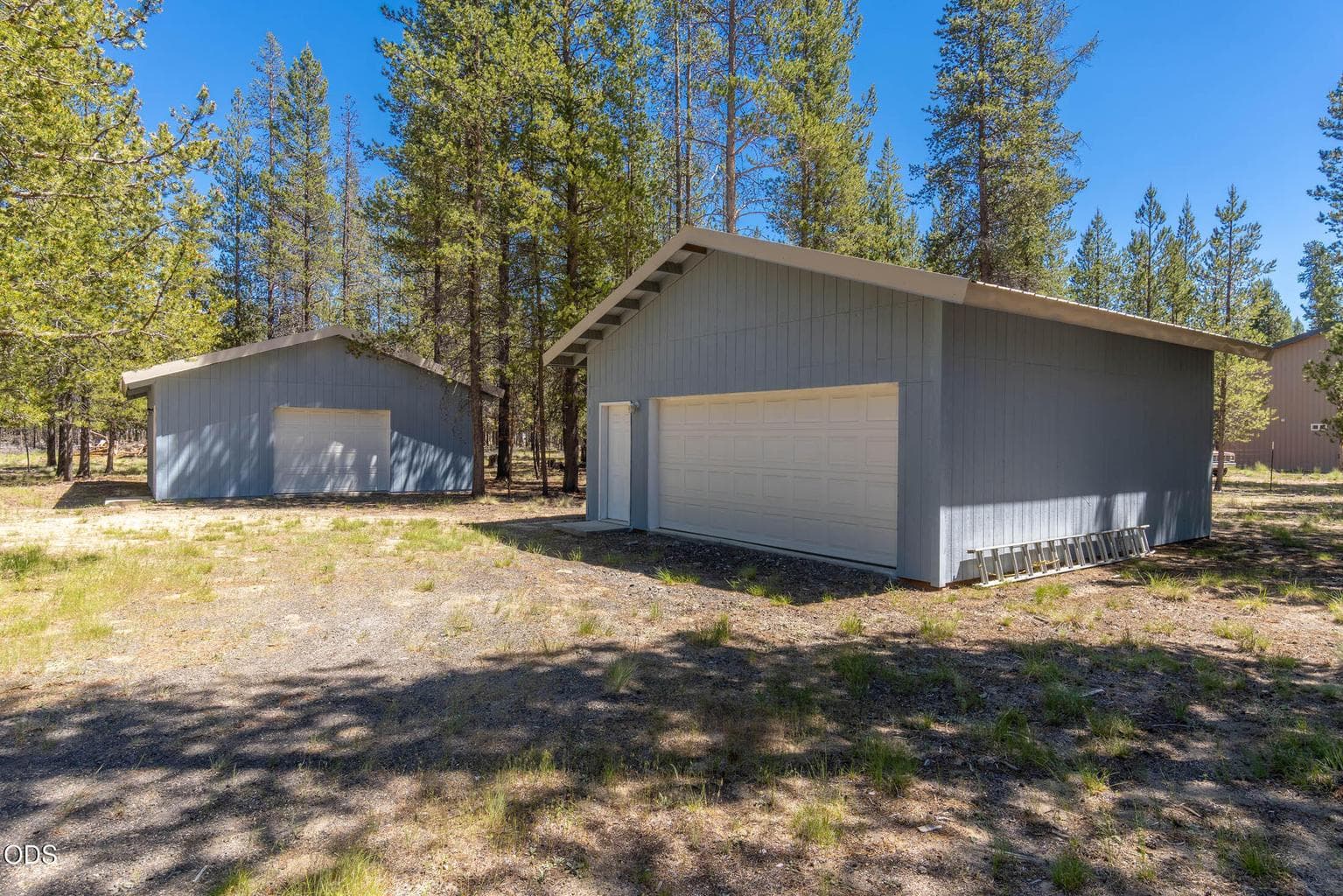 Photo of 11614 Alderwood Drive 1 of 35